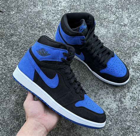 aj 1 blue royal.